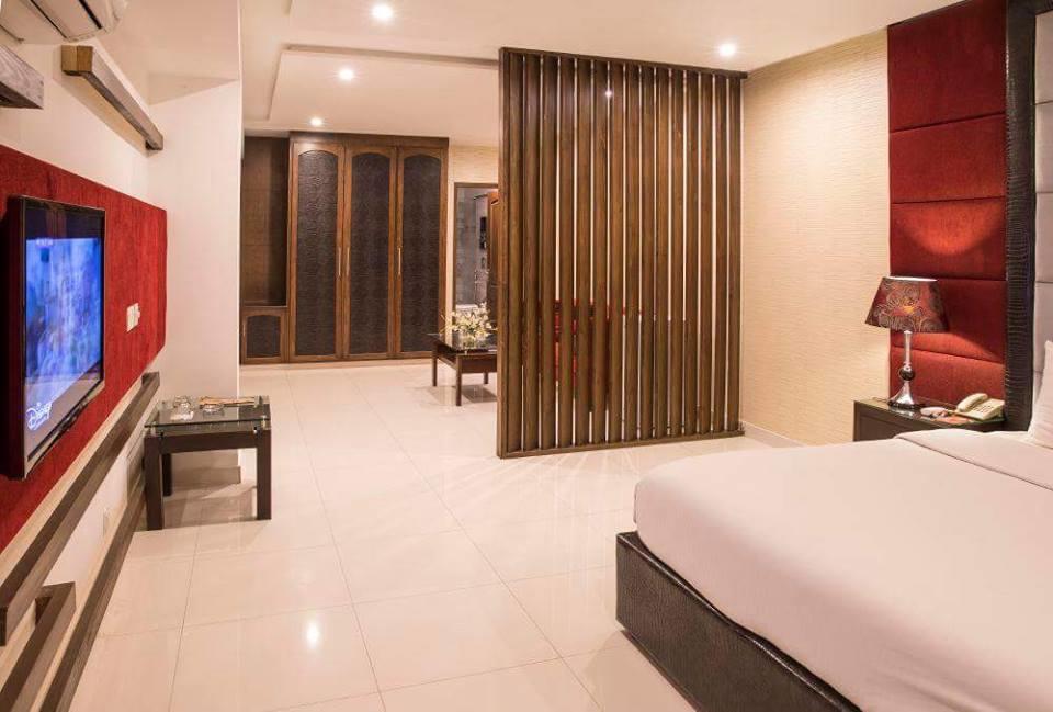 לאהור Maisonette Hotel & Apartments מראה חיצוני תמונה